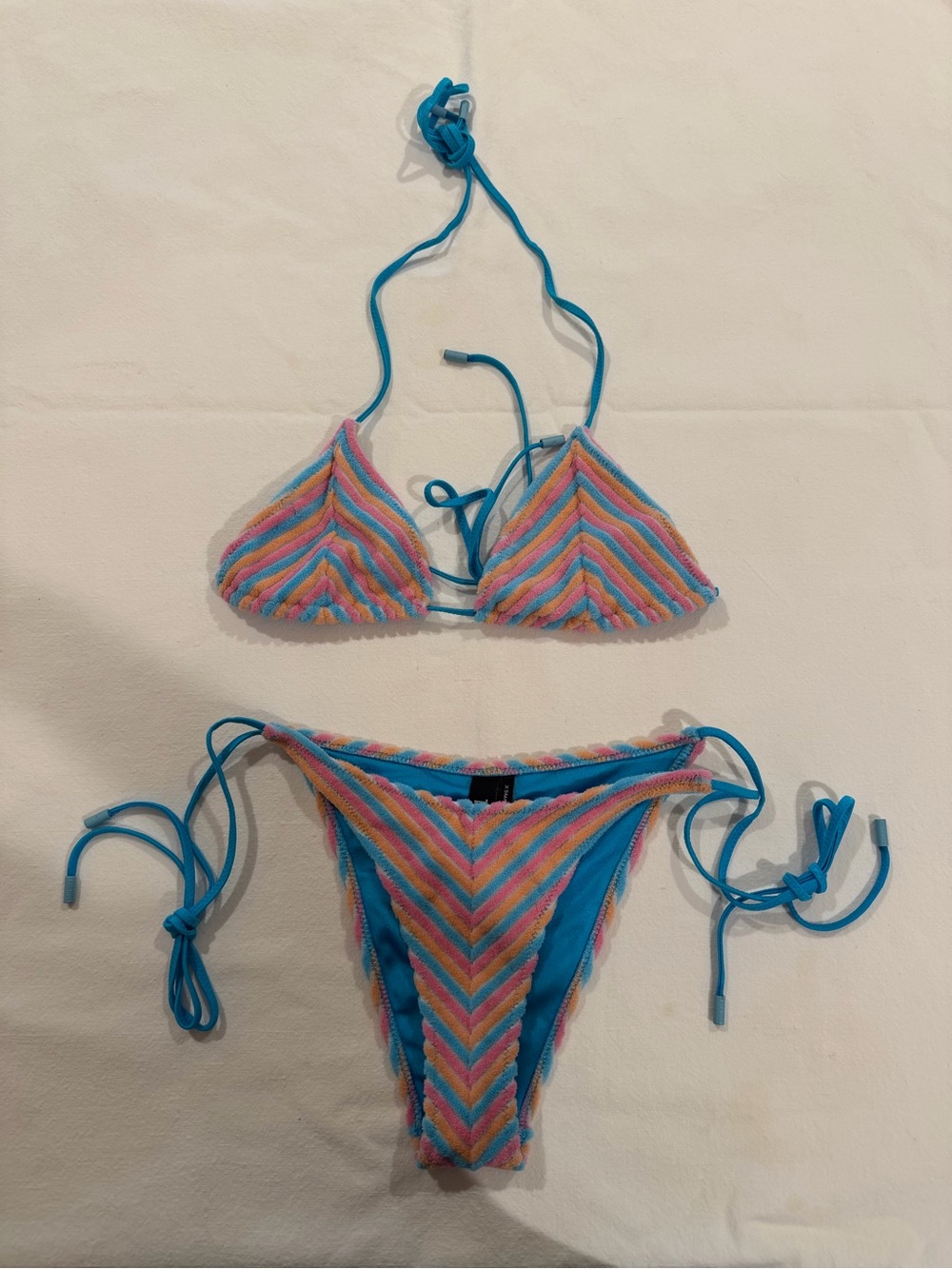 Triangl Swimwear Bikini Set SMALL top XSMALL bottom.